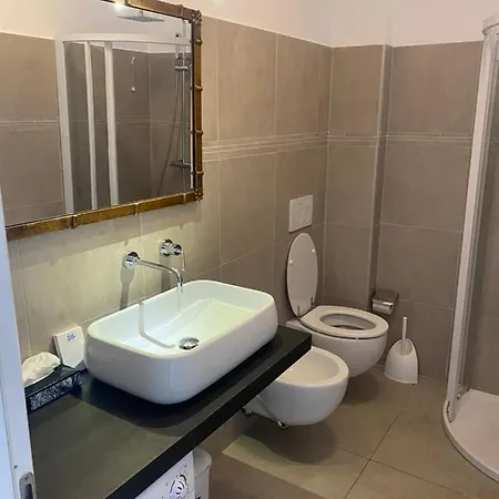 Apartment Gardasee Con Piscina Sirmione
