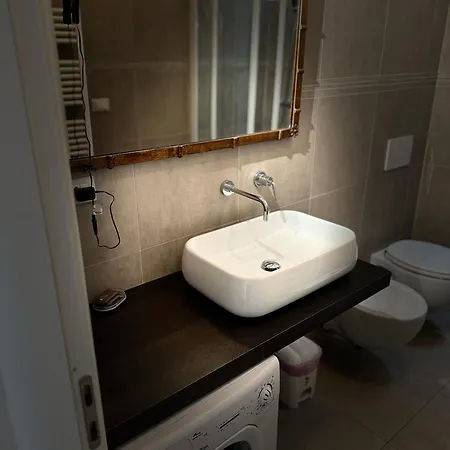 Gardasee Con Piscina Apartment